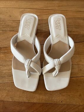 FRANCO SARTO I CRISTAL THOMG TWIST KNOT SQUARE TOE CORK BLOCK HEEL SANDALS  7.5M
